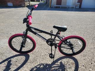 Mongoose FSG BMX Style Bike w Pegs 20